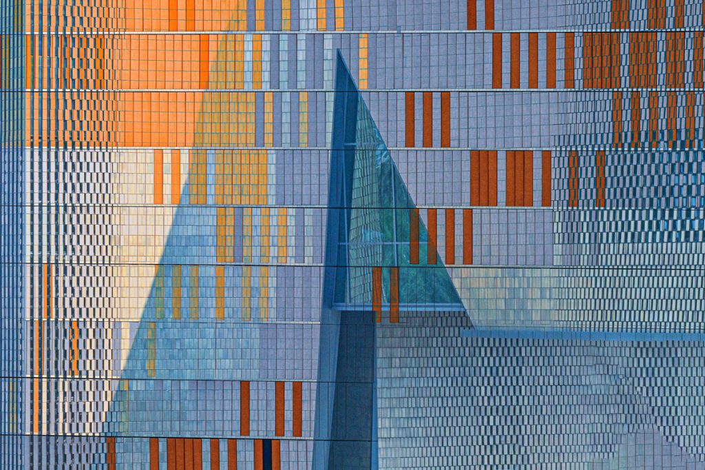 Richard Martin - Title: Geometric Facade